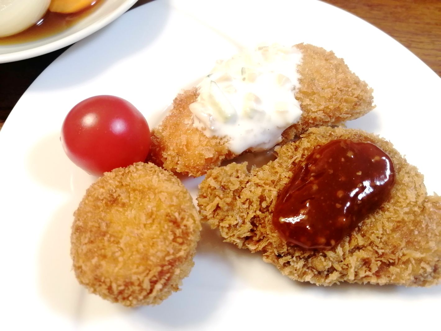 フライ盛り合わせ ヒレカツ サーモンフライ ポテトフライ ソース ふくろうママのお料理ノート